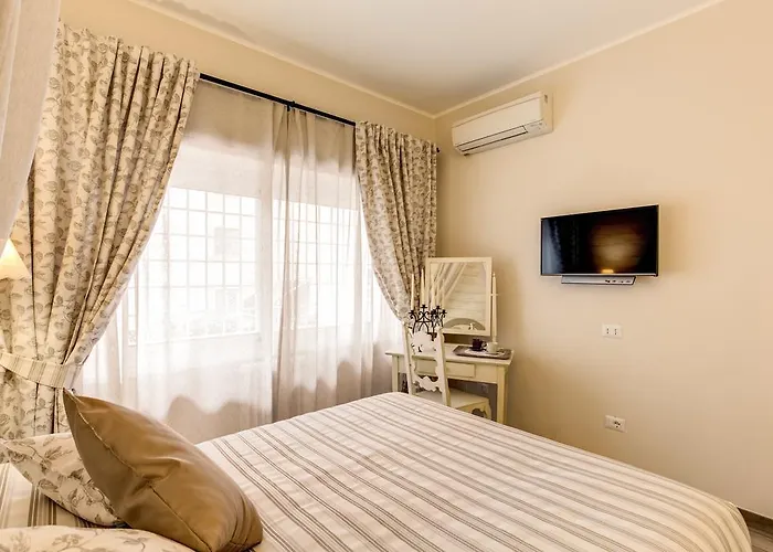 Casa Tua Vaticano Guest house 4*